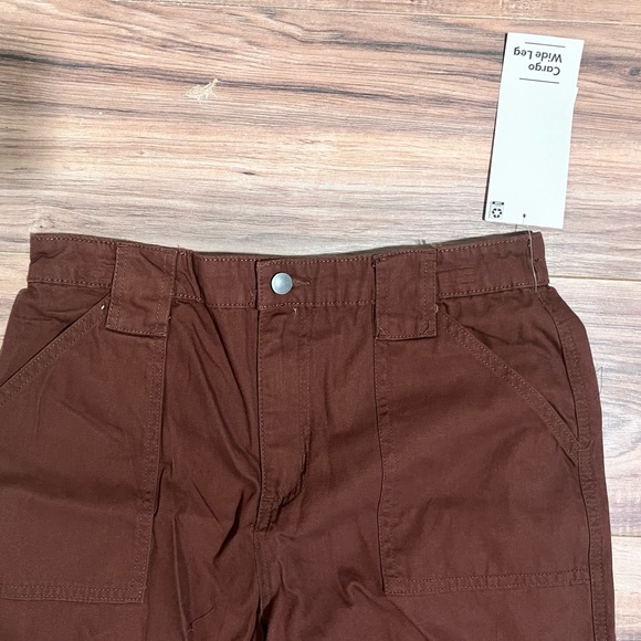 Brand new wide leg cargo pants - Picture 9 of 9